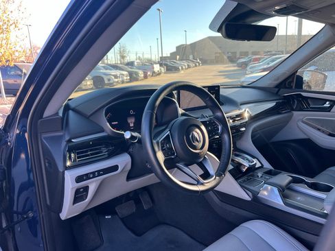 Used 2022 Acura MDX FWD w/ Technology Package image 24