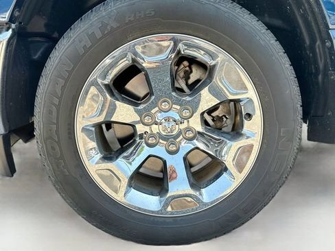 Used 2023 RAM 1500 Big Horn AWD/4WD image 30