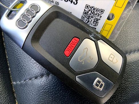 Used 2022 Audi Q5 2.0T Premium w/ Convenience Package image 14