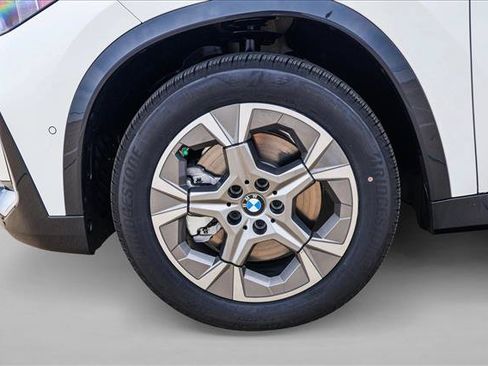 New 2027 BMW X1 xDrive28i AWD/4WD image 9