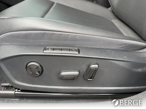 Used 2023 Volkswagen ID.4 Pro S AWD/4WD image 23