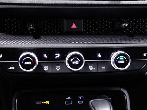 Certified 2025 Honda CR-V Sport image 30