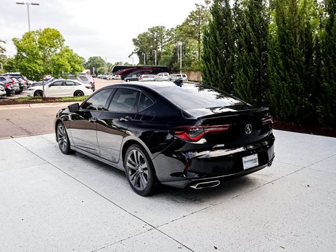 Used 2022 Acura TLX SH-AWD w/ A-SPEC Pkg image 9
