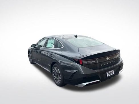 New 2026 Hyundai Sonata SEL image 7
