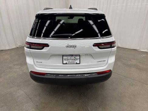 New 2025 Jeep Grand Cherokee L Limited w/ Trailer Tow Package image 27