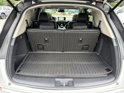 Used 2025 Acura MDX FWD w/ Technology Package image 18