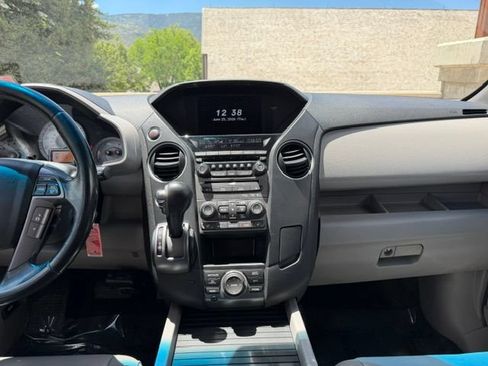 Used 2014 Honda Pilot Touring image 14