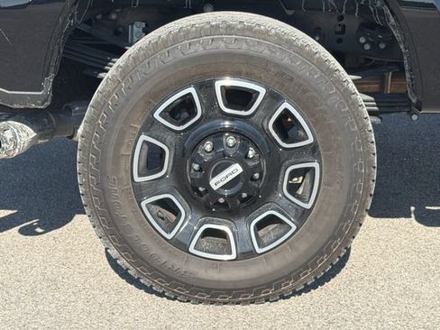 Used 2025 Ford F350 Platinum AWD/4WD image 48
