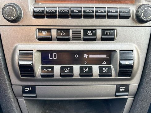 Used 2005 Porsche Boxster S image 15