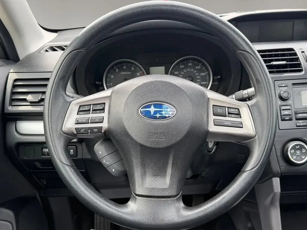 Used 2015 Subaru Forester 2.5i Premium w/ All-Weather Package AWD/4WD image 11