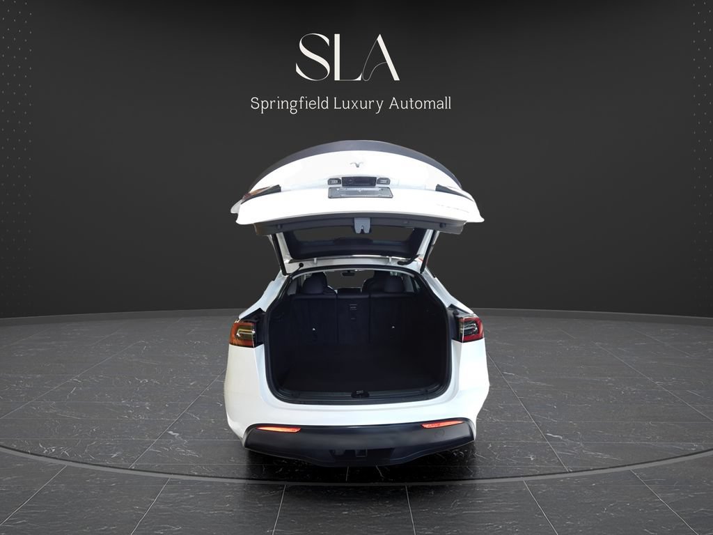 Used 2023 Tesla Model Y Long Range AWD/4WD image 8