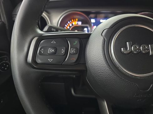 Used 2023 Jeep Wrangler Unlimited Sport AWD/4WD image 19