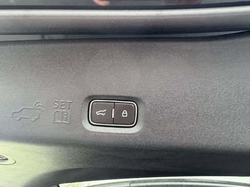 New 2025 Ford Expedition Max Platinum w/ Stealth Performance Package image 50