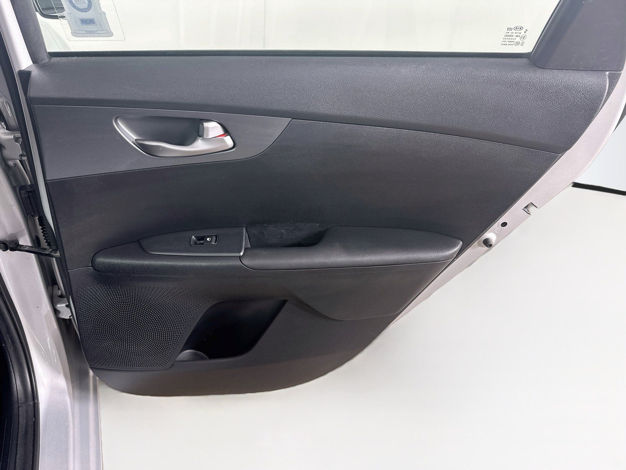 Used 2020 Kia Forte LXS FWD image 28
