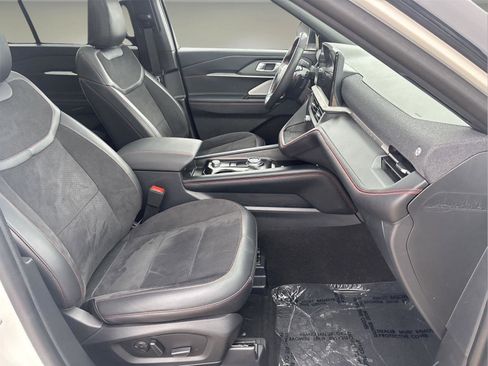 Used 2025 Ford Explorer ST w/ Sun And Sound Package image 51