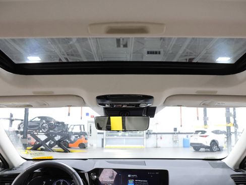 Used 2025 Lexus NX 450h+ AWD w/ Luxury Package image 35