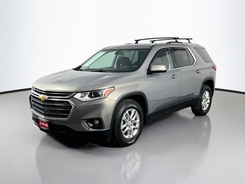 Used 2018 Chevrolet Traverse LT AWD/4WD image 1
