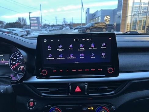 Used 2022 Kia Forte GT-Line w/ GT-Line Premium Package image 34