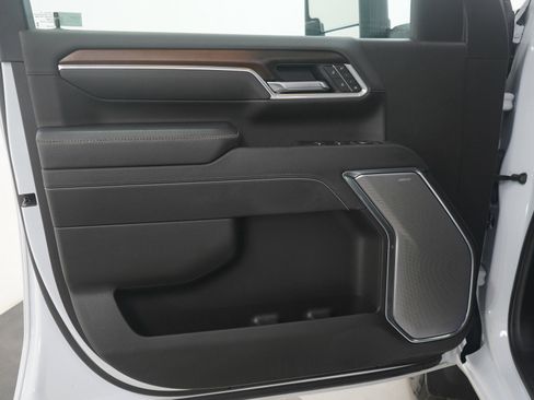 Used 2025 GMC Sierra 2500 Denali w/ Denali Reserve Package image 21