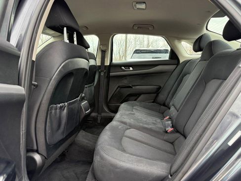 Used 2021 Kia K5 LXS image 10