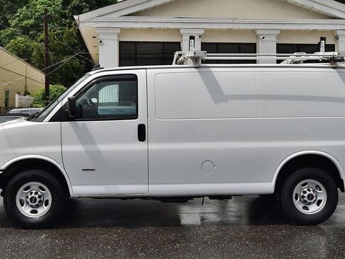 Used 2019 GMC Savana 2500 image 5