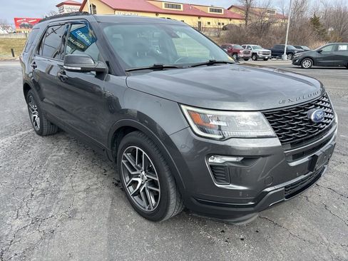 Used 2018 Ford Explorer Sport w/ Ford Safe & Smart Package image 3