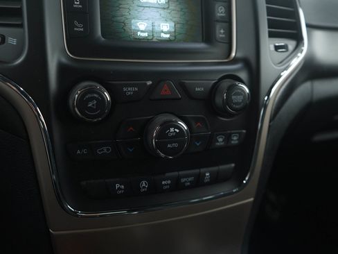 Used 2016 Jeep Grand Cherokee Laredo w/ Quick Order Package 23E image 23