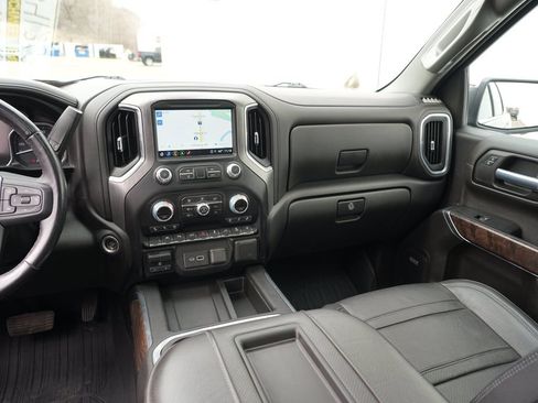 Used 2021 GMC Sierra 1500 Denali w/ Denali Premium Package AWD/4WD image 24