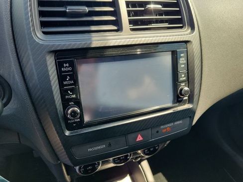 Used 2021 Mitsubishi Outlander Sport FWD image 30