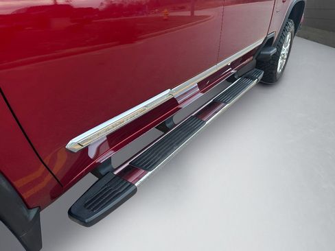 Used 2024 Chevrolet Silverado 2500 High Country w/ High Country Premium Package image 11