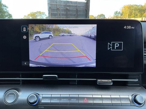 Used 2025 Hyundai Kona SE image 25