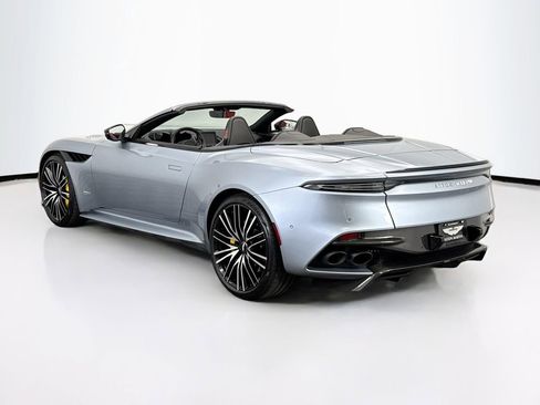 Used 2021 Aston Martin DBS Superleggera Volante image 7