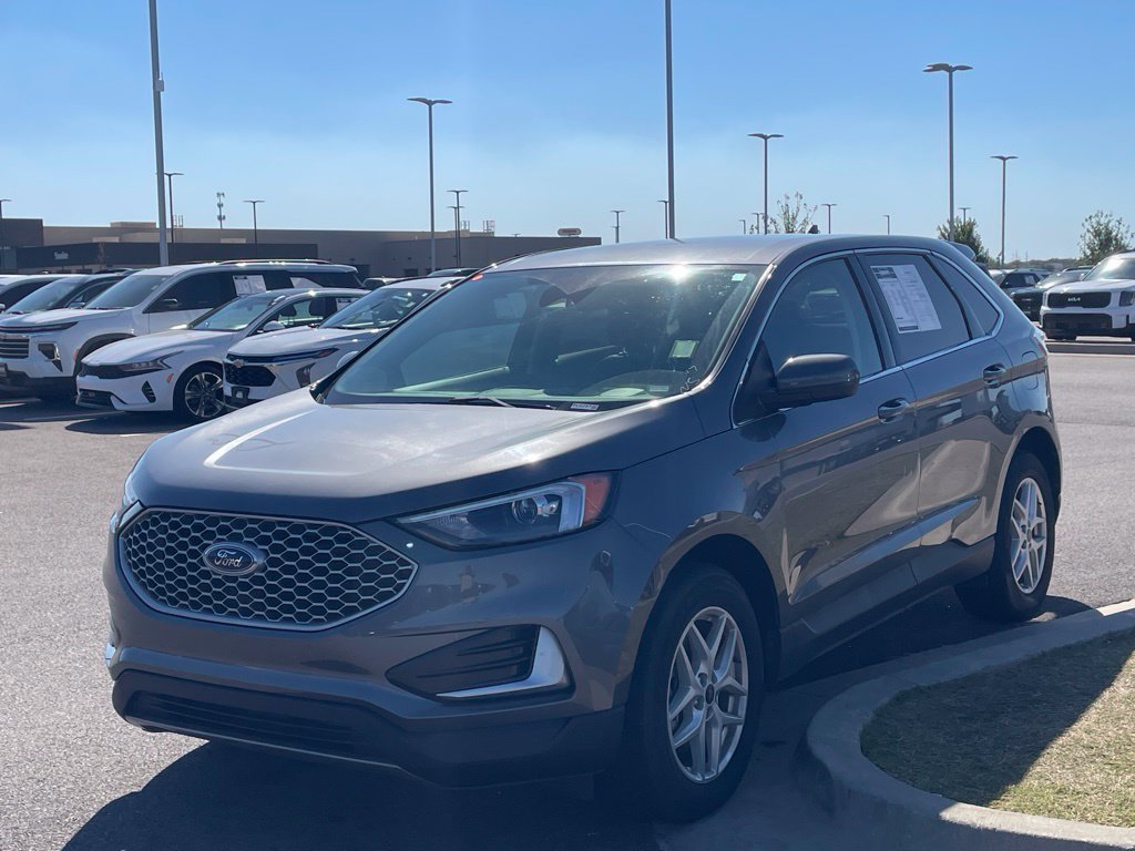 Used 2024 Ford Edge SEL AWD/4WD image 3
