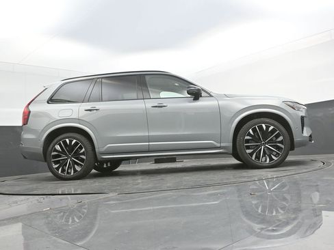 New 2026 Volvo XC90 B6 Ultra w/ Lounge Package AWD/4WD image 36