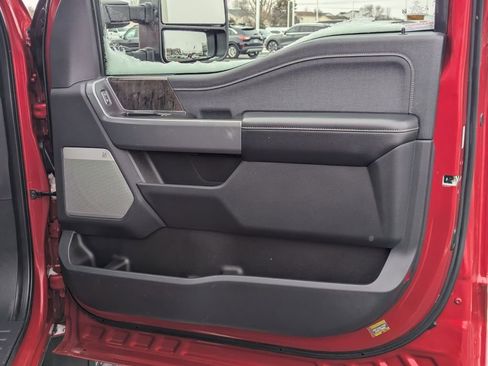 Used 2024 Ford F350 Lariat w/ Lariat Ultimate Package image 6