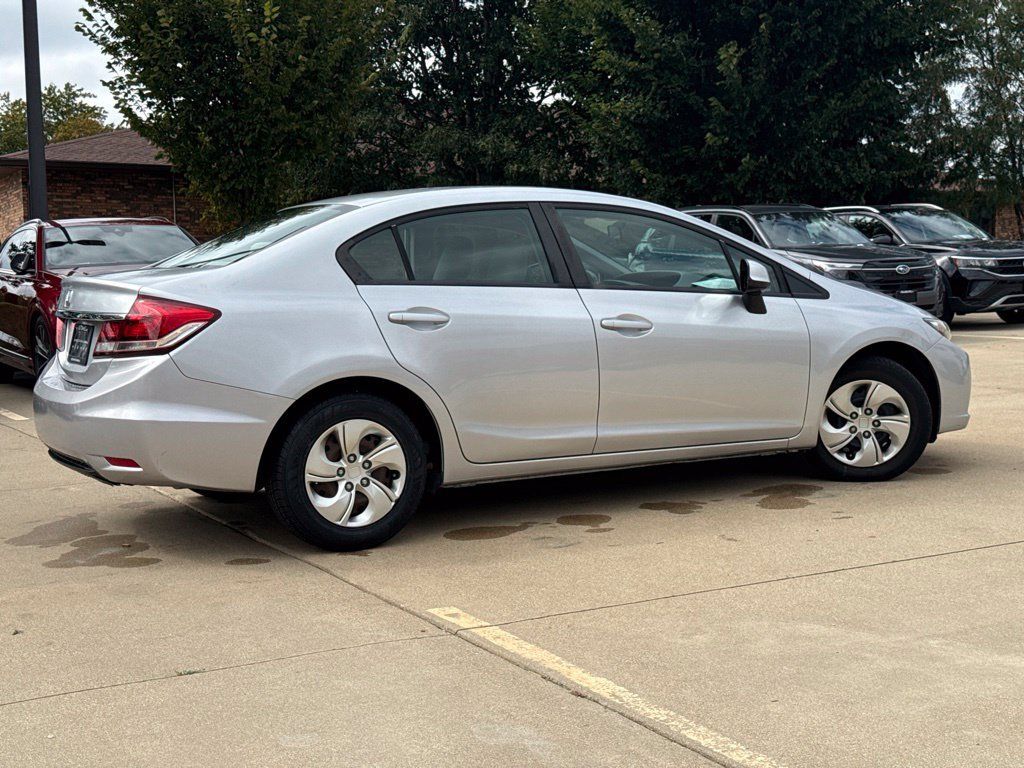 Used 2013 Honda Civic LX image 2