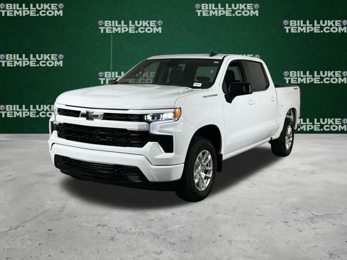 Used 2024 Chevrolet Silverado 1500 RST image 2