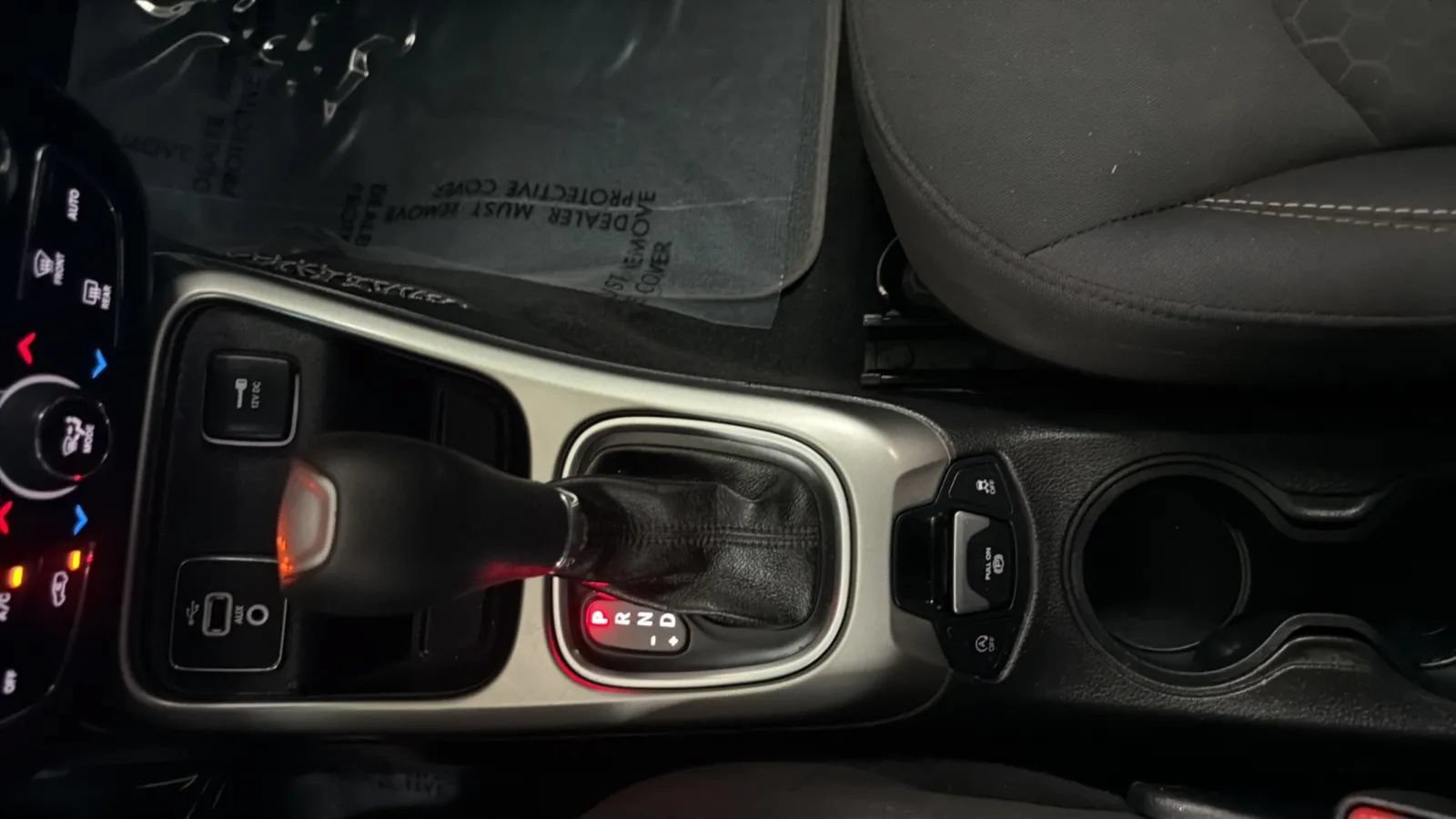 Used 2018 Jeep Compass Sport w/ Tech Group FWD image 12