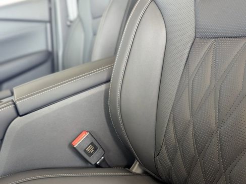 New 2026 Nissan Rogue Platinum image 31