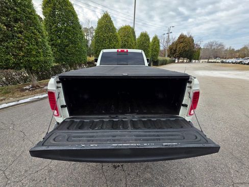 Used 2018 RAM 3500 Laramie image 5