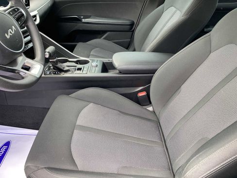 Used 2022 Kia K5 LX image 26