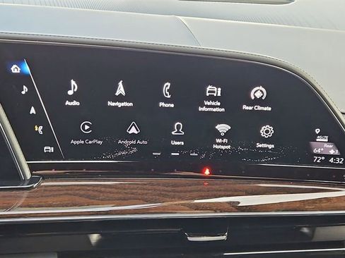 Used 2021 Cadillac Escalade ESV Premium Luxury Platinum image 17