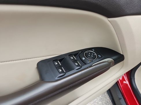 Used 2017 Lincoln MKC Premiere image 15
