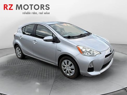 Used 2012 Toyota Prius C Two FWD image 7