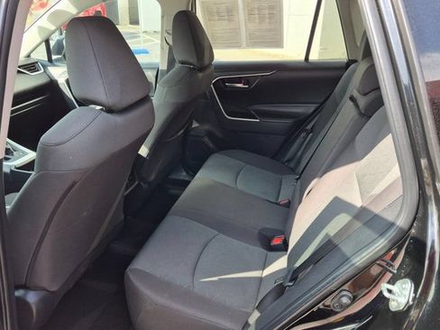 Used 2024 Toyota RAV4 XLE FWD image 14