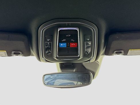 Used 2021 Jeep Grand Cherokee L Altitude image 24