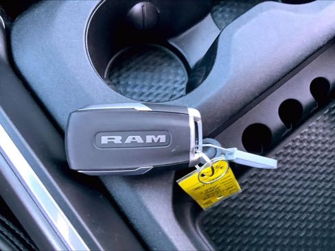 Used 2022 RAM 2500 Laramie w/ Night Edition image 28