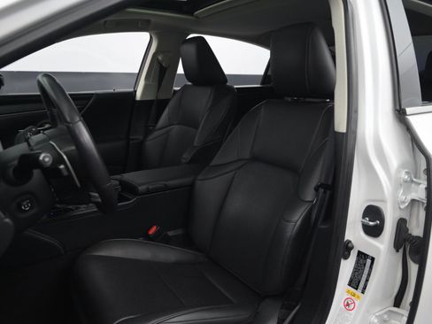 Used 2019 Lexus ES 350 image 40