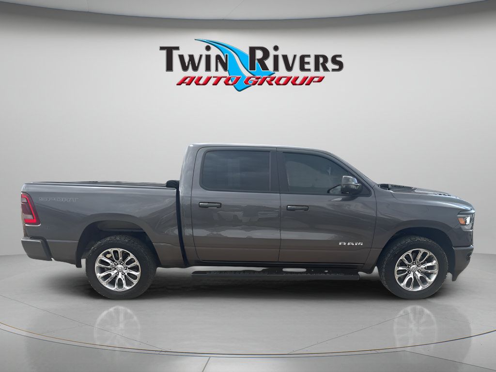Used 2023 RAM 1500 Laramie AWD/4WD image 5