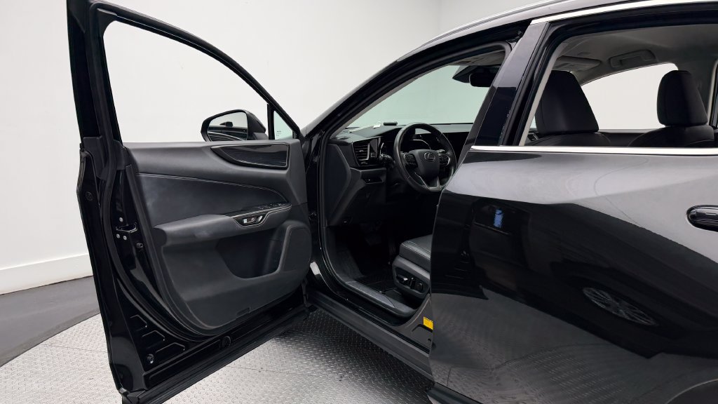 Used 2024 Lexus NX 250 AWD w/ Cold Area Package image 16
